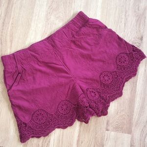 ✨Maroon Lace Shorts✨
